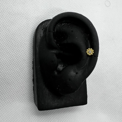 Flor com zircônia - Flor de Furo