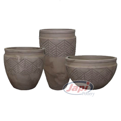 Maceta Importada Simil Cemento Modelo Tribu - Japi Argentina / Rast SRL