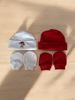 Kit com 2 Gorros e 2 pares de luvas RN