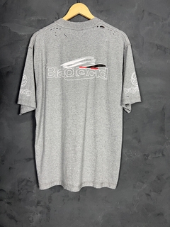 CAMISETA BALENCIAGA CINZA - comprar online