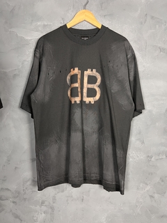 CAMISETA BALENCIAGA