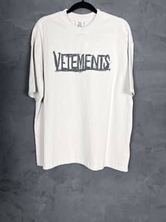 CAMISETA VETEMENTS ''WORLD TOUR''