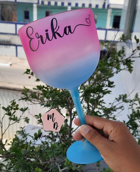Taça Gin Degradê Azul com Rosa Personalizada 550ml