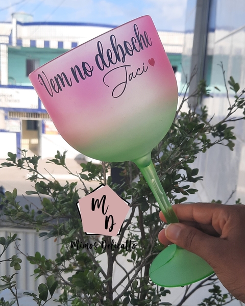 Taça Gin Degradê Rosa com Verde Personalizada 550ml