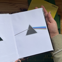 Pink Floyd - Cuaderno calado en internet