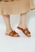 Rasteira Ceci Couro Caramelo - comprar online