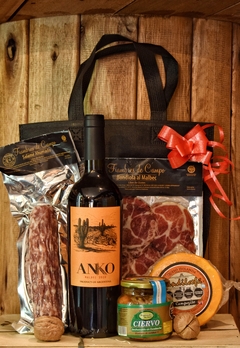 Regalo Picada Premium + Vino - comprar online