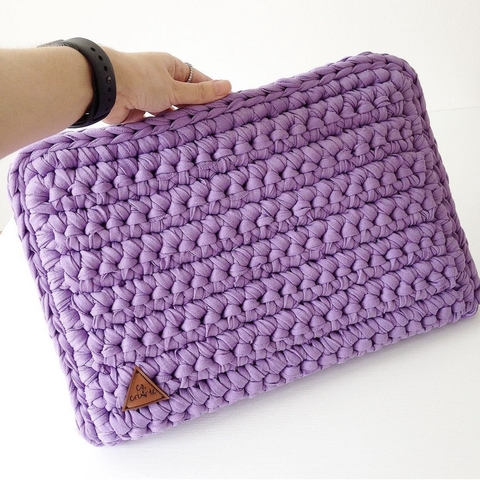 CAPA PARA NOTEBOOK DE CROCHÊ (MODELO EM PONTO BAIXO)