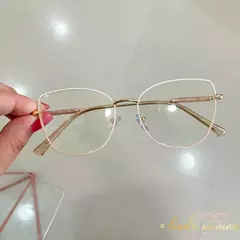Óculos Gatinho com Hastes Douradas - Óticas Ludier | Frete Grátis Para Todo o Brasil