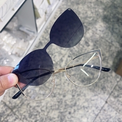Armação de óculos para Grau Feminino Clipon 2 em 1 Metal na internet