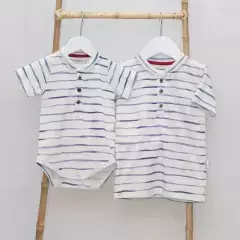 Remera m/cortas cueLLo mao Felipe azul Aero - ALBA MIA