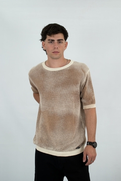 REMERA DIZZY BEIGE