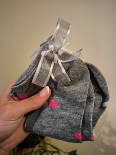 Medias gris moñito