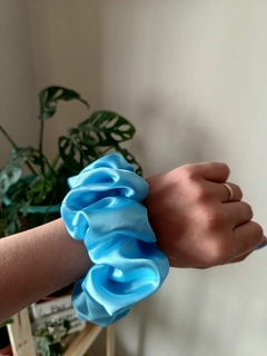 Scrunchie celeste