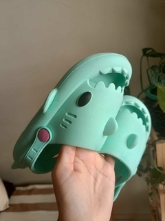 BabyShark verde pastel - Margaritas