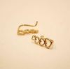 Earcuff corações vazados