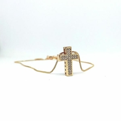 Colar cruz religiosa cravejada - comprar online
