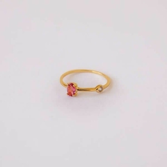 Anel com pedra rosa e zircônia - comprar online