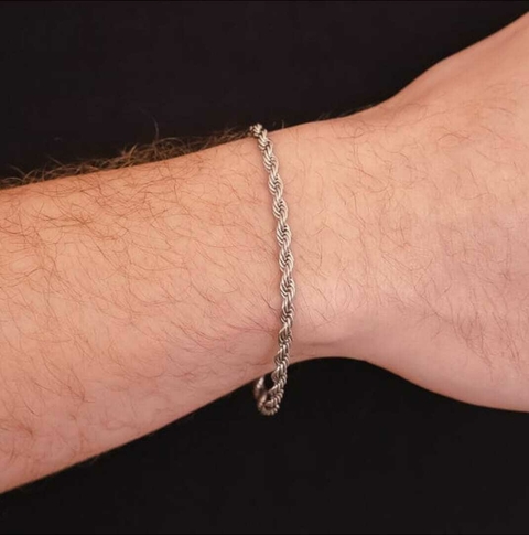 Pulseira masculina no aço