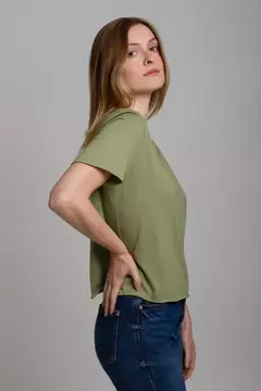 CAMISETA CORTE A LASER MOYO na internet