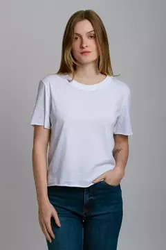 CAMISETA CORTE A LASER MOYO