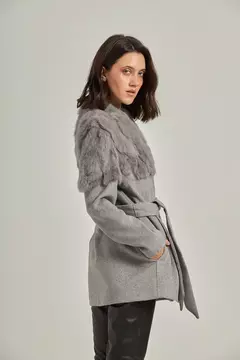 Casaco longo 3/4 de pele - Cinza - comprar online