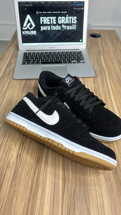 Dunk Low Camurça na internet