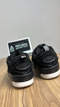 Adidas Adi2000