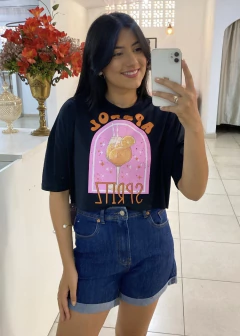 T-shirt over cropped algodão