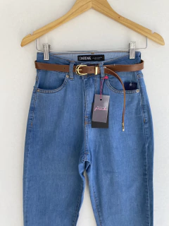 Calça Jeans Mom Laura - comprar online