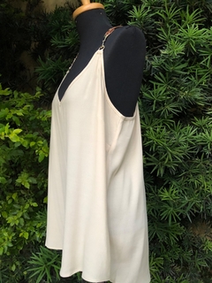 ROSE NOGUEIRA - BLUSA REGATA BEGE - 42 na internet