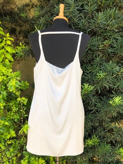 PINK POÁ - BLUSA DE ALÇA OFF WHITE - 42 - Maria Madame Desapegos - Multimarcas e Luxo!