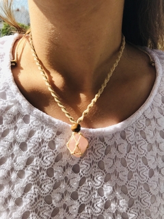 collar Inti cuarzo rosa