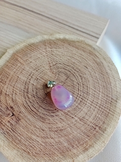 dije de agata fucsia