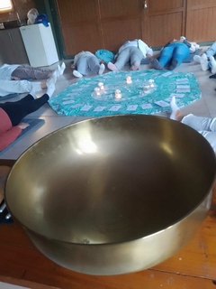 sesion meditacion y terapia de sonido
