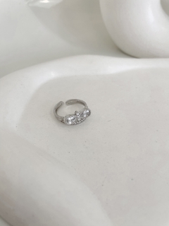 Anillo coquette en internet