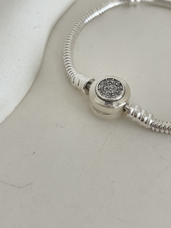 Imagen de Pulsera pando centro de cristal