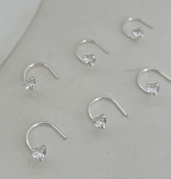 Piercing nostril corazón P925