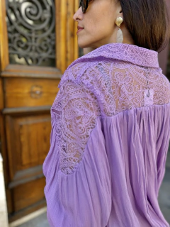 Blusa Aurora en internet