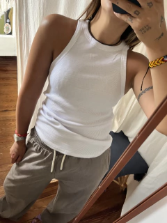 Musculosa John
