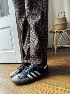 Denim Leopard en internet