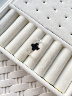 Anillos en acero blanco en internet