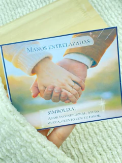 Conjunto manos en internet