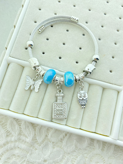 Pulsera con charms en internet