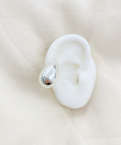 Aros gota plateados - comprar online
