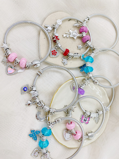 Pulseras con charms - comprar online