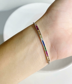 Pulsera arcoiris en internet