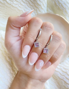 Imagen de Argolla colgante cuadrado strass