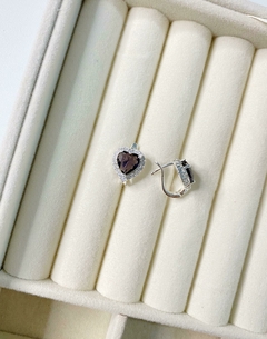 Argolla corazon cubic con strass en internet