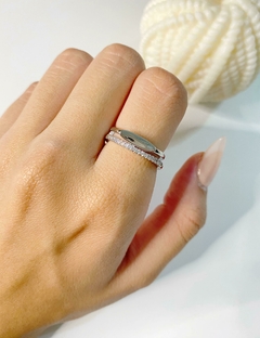 Anillo acerado con strass